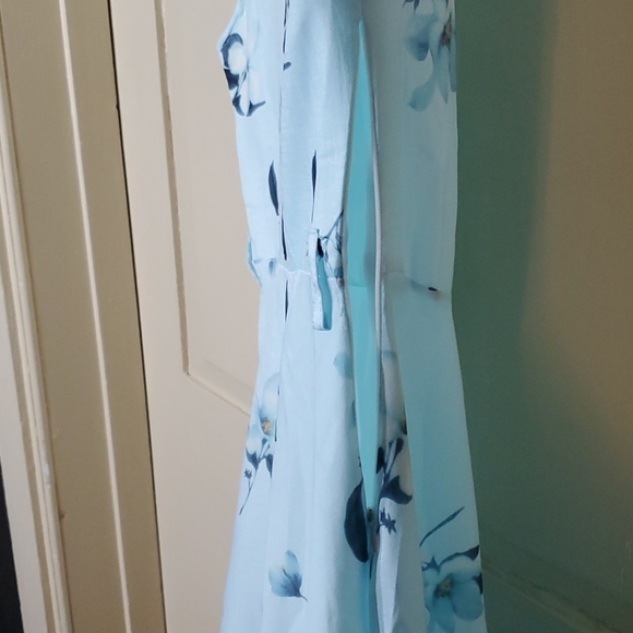 Cute Floral A-Line Dress Lined Fitted NWOT - Picture 10 of 14